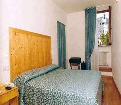 Tre Ceri מלון 3*